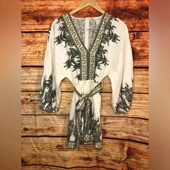 NWOT Venus White Multi Paisley Linen Blend Blouson Slv Romper - Picture 4 of 16